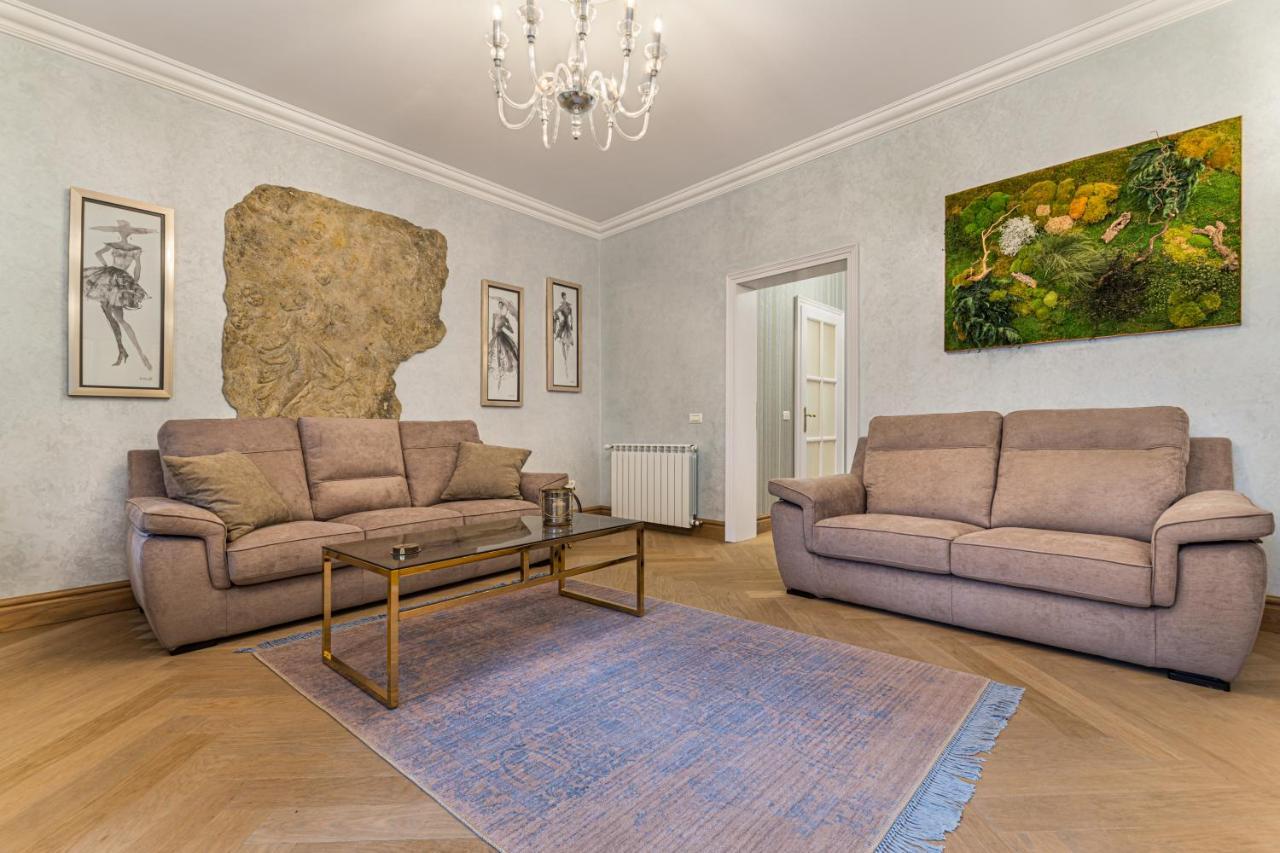 Krone Apartment 布拉索夫 外观 照片